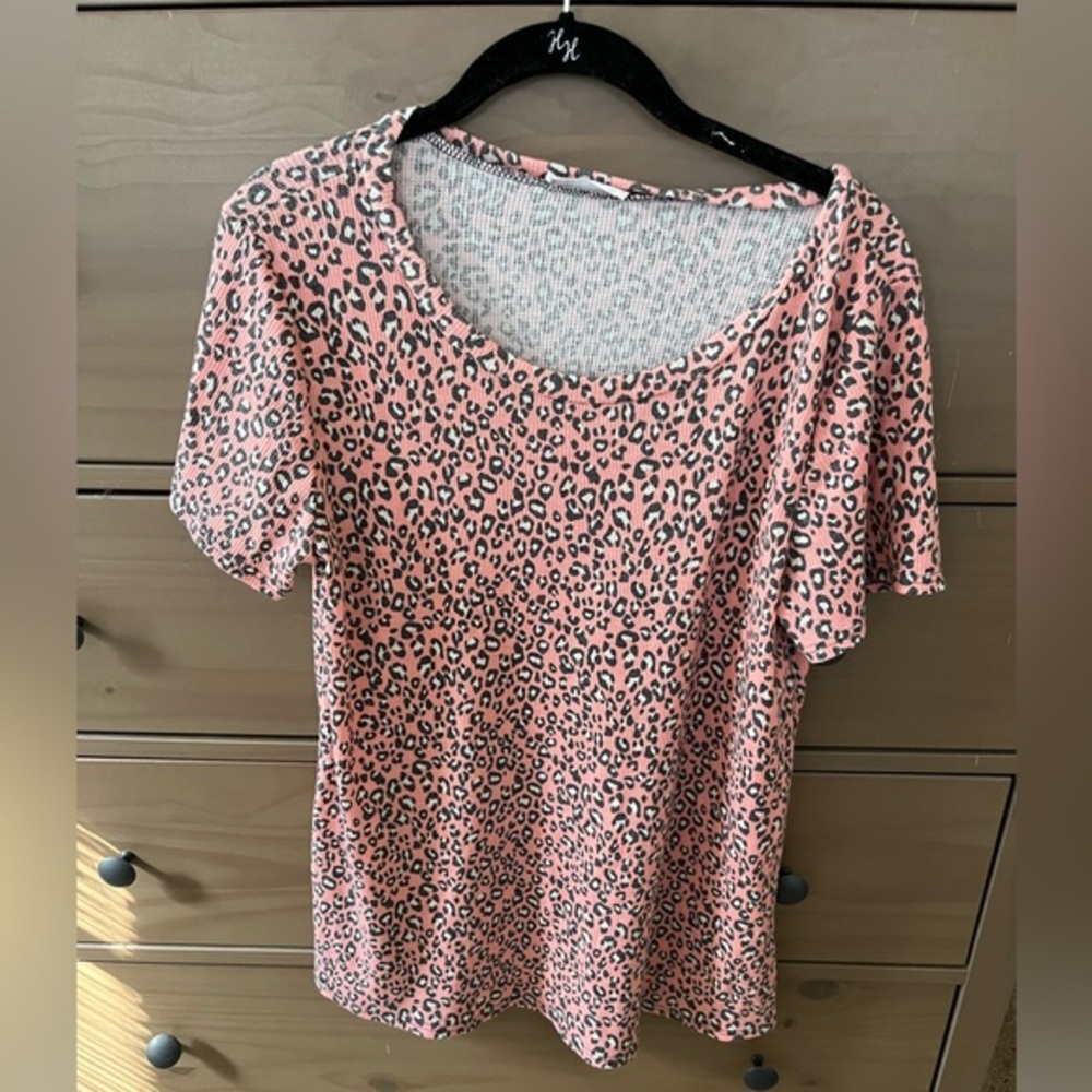 Bonbom M Leopard Print Pink Women's Top